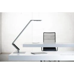 Luctra Schreibtischlampe Table Pro 2 Linear LED, Standfuß, Dimmbar, USB, Silber 14 Luctra Schreibtischlampe Table Pro 2 Linear LED, Standfuß, Dimmbar, USB, Silber -WENKO Shop e0ab26436742f9add7bf0ba8524725e0a023357a schreibtischlampe luctra table pro 2 linear led